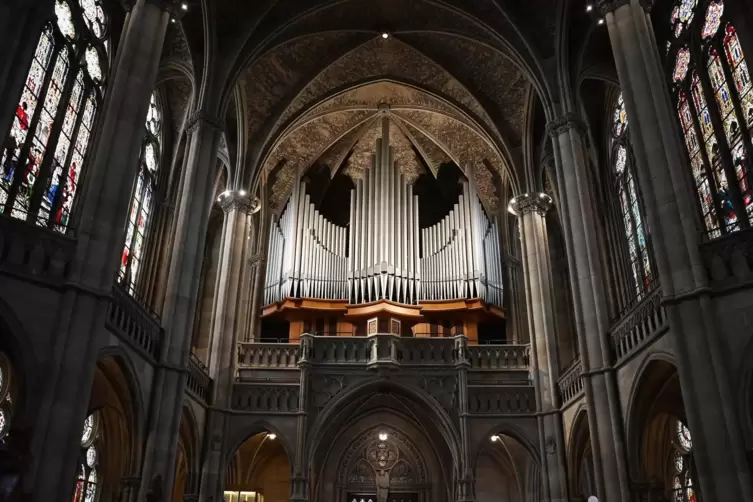 Die Gedächtniskirche in Speyer mit ihrer großen Orgel.