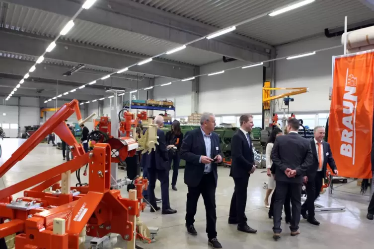 Seit 2016 hat Braun Maschinenbau seinen Standort in Landau, hier ein Bild von der Eröffnung. 