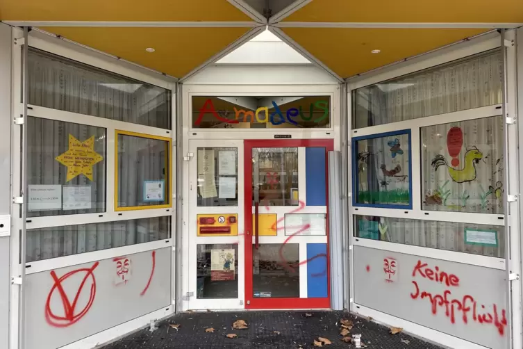 Verschmiert: der Eingangsbereich des Amadeus-Kindergartens.