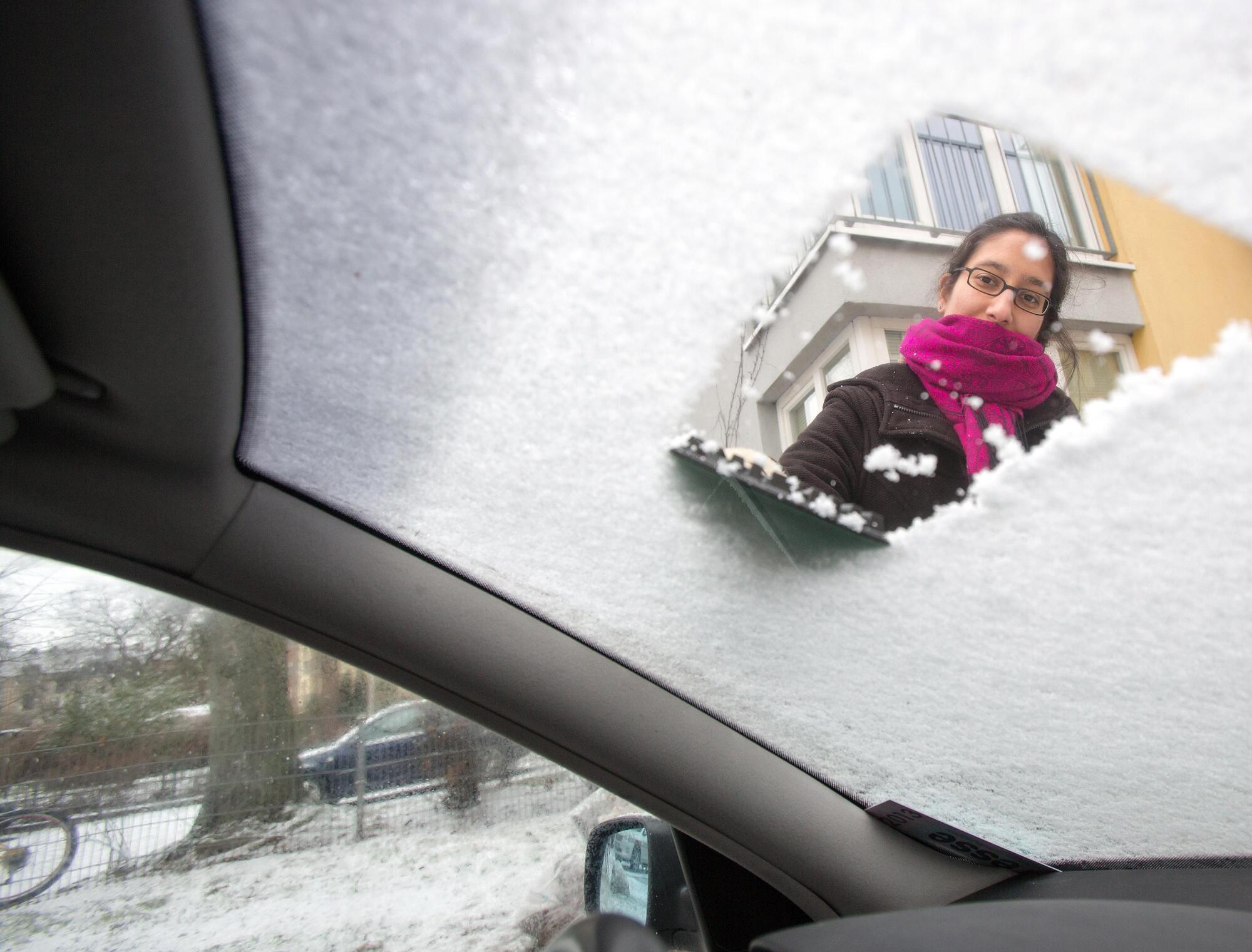 Wenn Eiskratzer auch das Glas zerkratzen - Autofahrer-TIPP - DIE