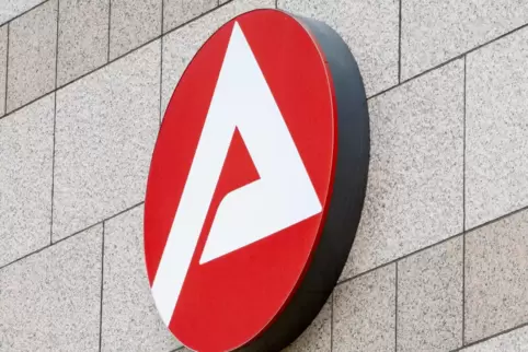 Den leichten Anstieg der Arbeitslosigkeit im Dezember führt die Agentur für Arbeit Kaiserslautern-Pirmasens einzig auf saisonale