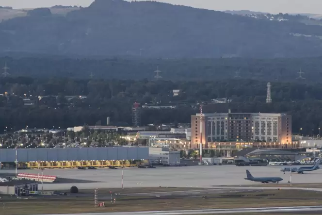 Die Air Base Ramstein ist für die USA das Tor zu Europa. Die Air Base Ramstein ist für die USA das Tor zu Europa.