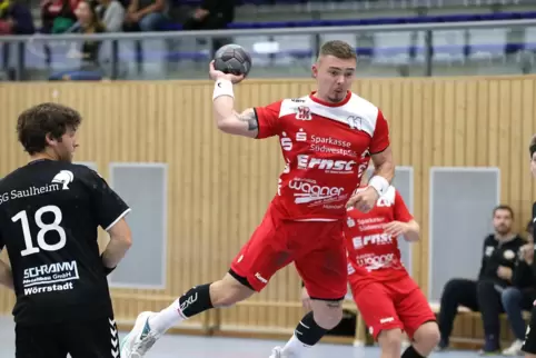 Kennt viele beim TuS Dansenberg noch aus seiner eigenen Zeit dort sehr gut: Zweibrückens Robin von Lauppert.