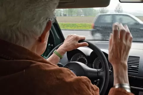 Konkret geht es um Fahrten in einem Umkreis von Oberstaufenbach bis Selchenbach. 