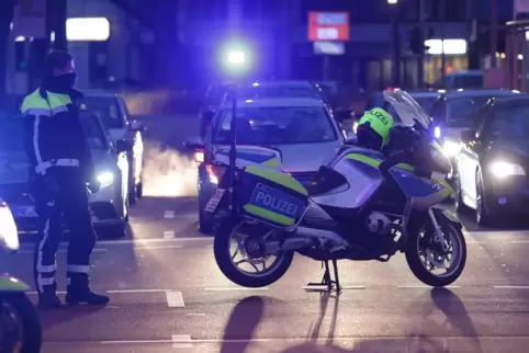 Heute nur noch nüchtern: Fahren von Polizeimotorrädern.