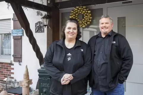 Bianca und Will Pfannenstiel haben den deutsch-amerikanischen Stammtisch ins Leben gerufen. 