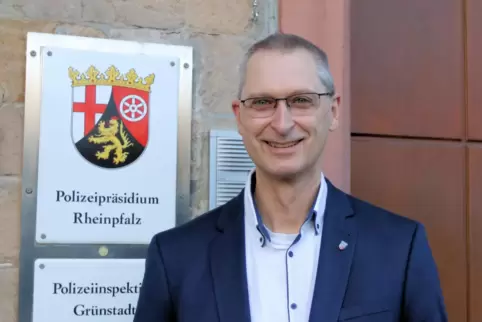 Hat sich vorher nicht groß über den Beruf des Polizeibeamten informiert, findet seine Wahl aber bis heute goldrichtig: Horst Ges