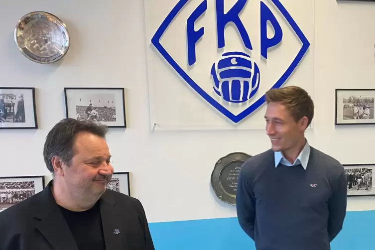 Der neue FKP-Coach Kevin Stotz (rechts) mit Präsident Jürgen Kölsch. 