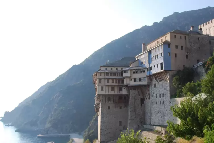Die Mönchsrepublik auf dem Berg Athos gilt als Bastion der Impfgegner.