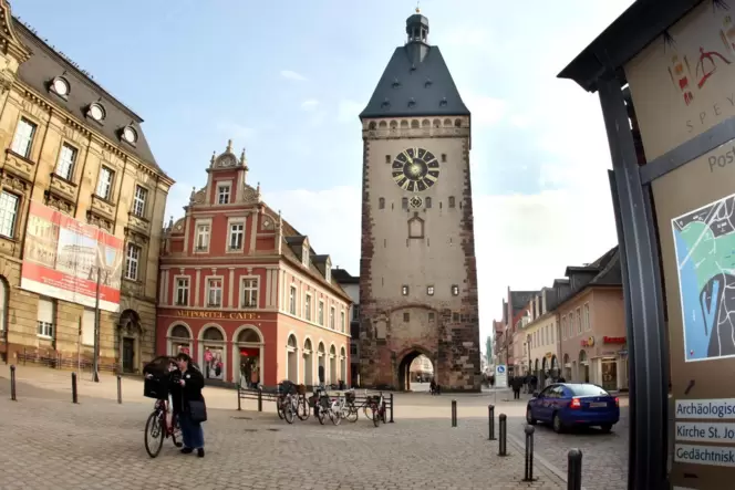 Mitten in Speyer: der Postplatz. Mitten in Speyer: der Postplatz.