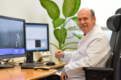 Günter Layer, Ärztlicher Direktor des Klinikums. 