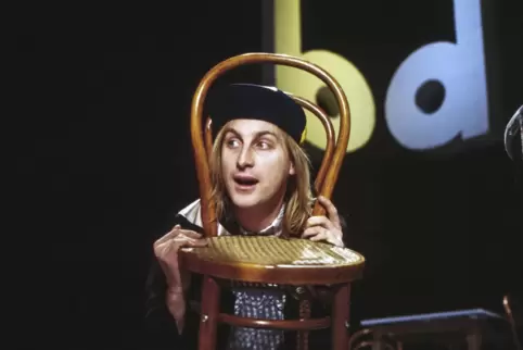 Der Sketch „Der menschliche Körper“ von Otto Waalkes wurde 1976 veröffentlicht. 