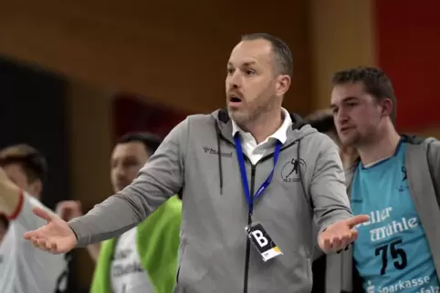Immer mehr Spieler beschwerten sich über Mathias Polifka.
