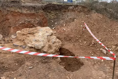 Unspektakulär: Von der Spitze des Festungswerks ist nur der Mauerkern erhalten. 