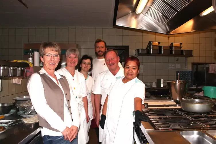 Cornelia Roth (li.) und ihr Team. 