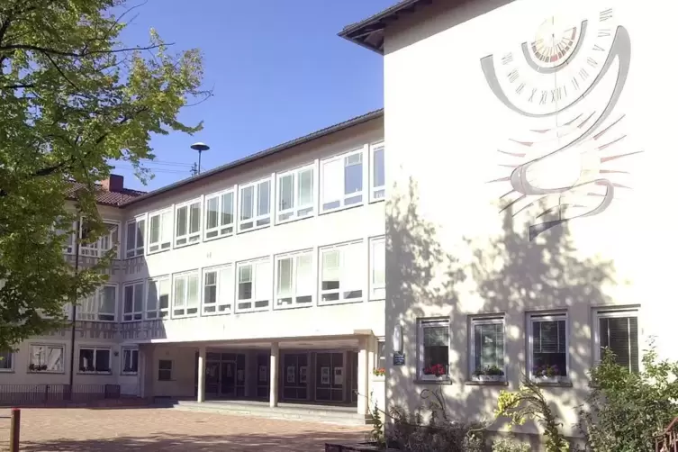 Die Grundschule in Deidesheim. 