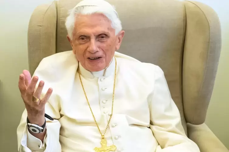 Der Fehler sei „nicht aus böser Absicht heraus geschehen“, sagte der frühere Papst Benedikt XVI.. 
