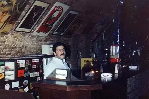 Tony Califano als DJ in den 1990er Jahren.