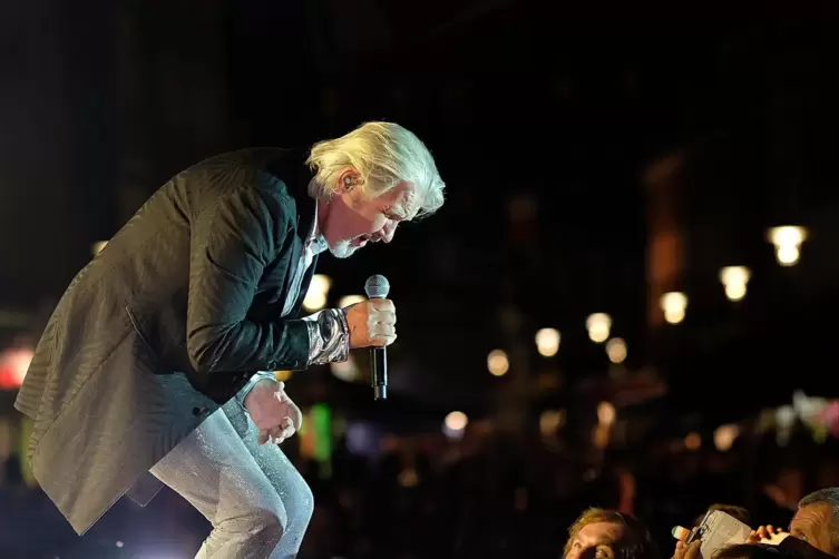 Der irische Sänger Johnny Logan war der Stargast des 40. Stadtfestes 2019. Die beiden folgenden Stadtfeste fielen Pandemie-bedin