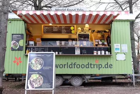 Hat eine Zukunft: der Bauwagen von World Food Trip in der Zweibrücker Rosengartenstraße . 