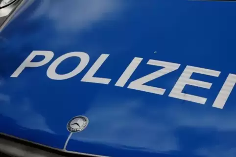 Der Polizei wurde ein nackter Mann gemeldet. 