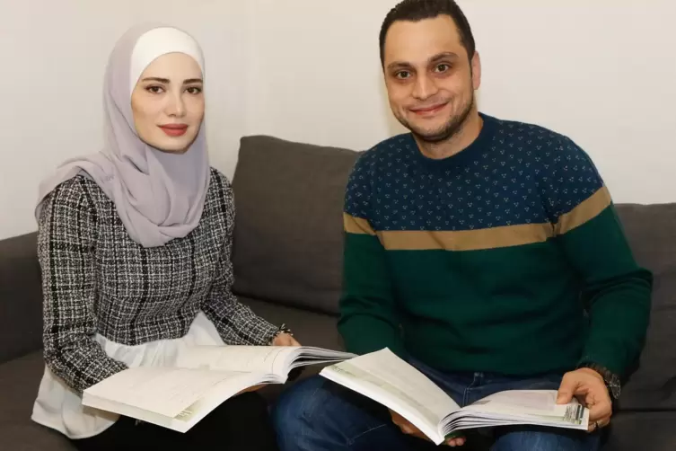 Nordpfälzer Neubürger: Seit Herbst leben Ghadi Turkman und ihr Ehemann Bakri Hulou in Rockenhausen. Die Syrer möchten in Deutsch