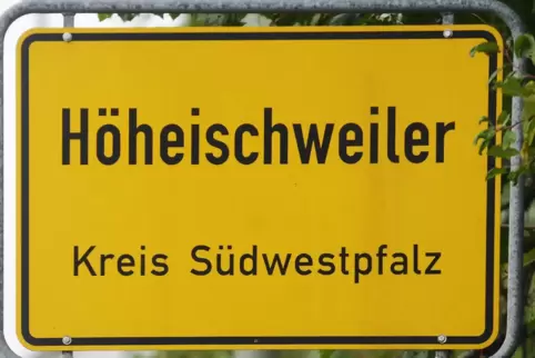 Bei Unfällen auf der Autobahn ist die Straße durch Höheischweiler eine wichtige Ausweichstrecke.