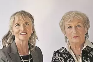 Gabriele Engel (links) und Ursula Klotmann praktizieren als systemische Therapeutinnen in Neustadt.