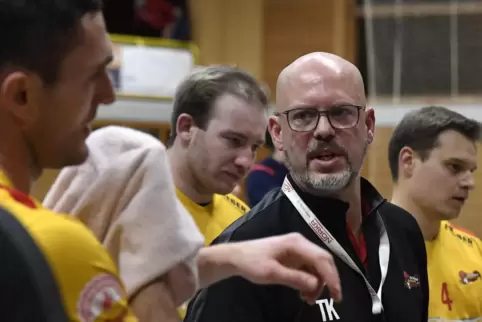 Ohne eine Trainingseinheit in dieser Woche gehen Coach Thorsten Koch und die HSG Eckbachtal in die Partie gegen den TV Homburg a