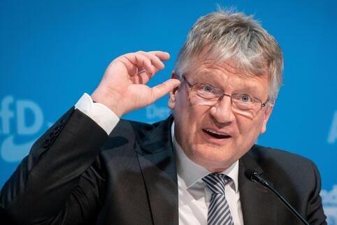 Jörg Meuthen kritisiert, dass das Herz der AfD inzwischen „sehr weit rechts“ schlage.