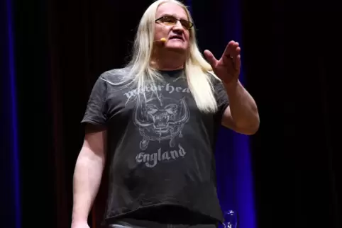 Plaudert aus dem Nähkästchen: der „Rocker vom Hocker“ Sven Hieronymus. 