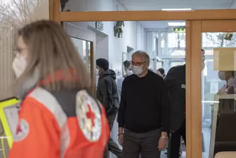 Am 1. Januar 2021 gab es im Altenpflegeheim Palatina in Westheim eine Impfaktion.  In dieser Einrichtung sind alle Pflegekräfte 