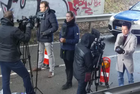 Angereiste Medienvertreter: Die Presse berichtet deutschlandweit und darüber hinaus.