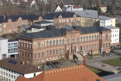 Einrichtungen des Bezirksverbandes Pfalz wie die Pfalzgalerie tragen zur Lebensqualität in Kaiserslautern bei, sagte Theo Wieder