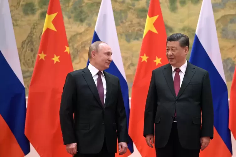 Zufriedene Gesichter in Peking: Russlands Präsident Putin und Chinas Staatschef Xi haben weitere Gaslieferungen für die Volksrep