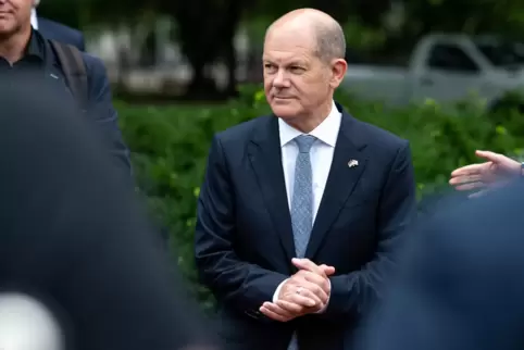 Als Olaf Scholz im Juli zuletzt Washington besuchte, war er noch Kanzlerkandidat. Nun muss er am Montag im Weißen Haus unter and