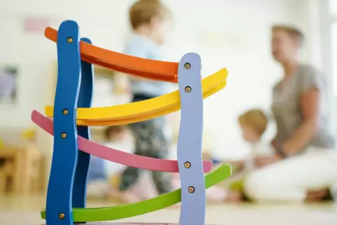 Die Kindertagesstätte St. Elisabeth in Pirmasens wird nach Corona-Fällen zum Schutz besonders gefährdeter Kinder bis Freitag ges