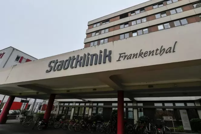 Das Land setzt mit seiner Investition in Frankenthal ein Zeichen für wohnortnahe Grund- und Regelversorgung im Krankenhaussektor Das Land setzt mit seiner Investition in Frankenthal ein Zeichen für wohnortnahe Grund- und Regelversorgung im Krankenhaussektor
