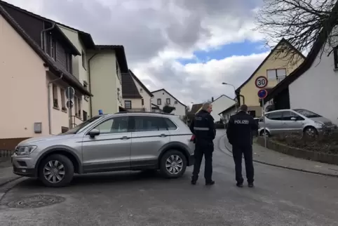 Polizeipräsenz am Montag in Winnweiler. 