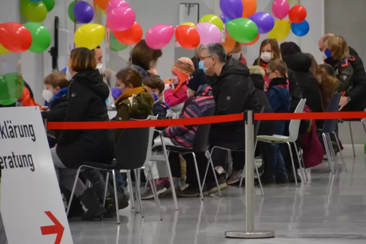 Seit Ende Dezember 2021 gibt es immer wieder Kinderimpftage im Impfzentrum Wörth. 