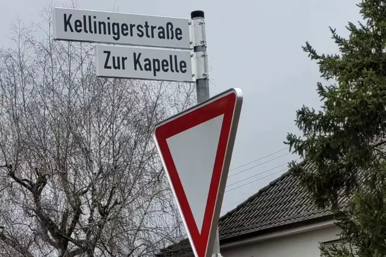 Die Kellinger Stra&szlig;e wird schon seit 45 Jahren zusammen geschrieben &ndash; und damit falsch, aber das zweite i ist nun wirklich zu vi