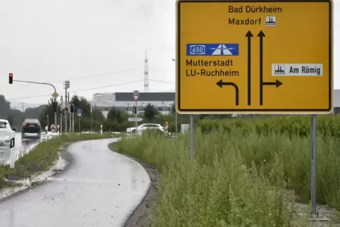 Nach Ansicht der Gewerkschafter ein gutes Beispiel, dass wirtschaftliche Entscheidungen Auswirkungen in der gesamten Region habe