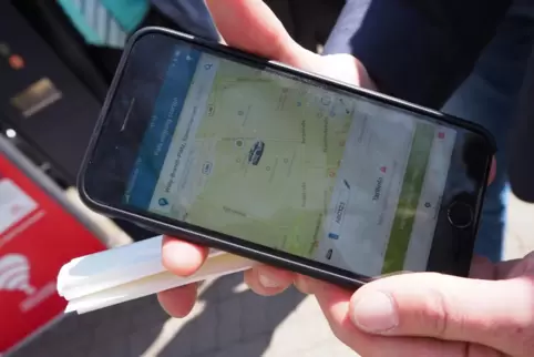 Verschiedene Apps können zum Parken in Kaiserslautern genutzt werden. 