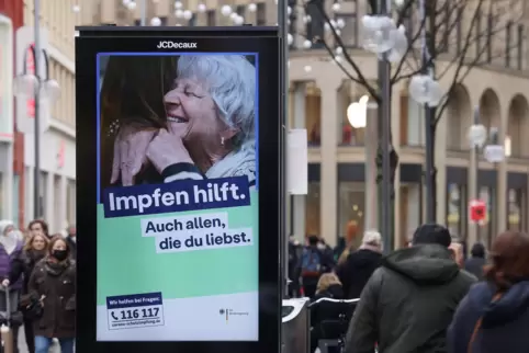 Die Bundesregierung wirbt für das Impfen – nicht gerade mit großem Erfolg. 