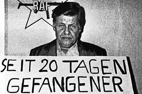 Arbeitgeberpräsident Hanns-Martin Schleyer 1977 während der Entführung durch die Rote Armee Fraktion (RAF). Am 18. Oktober 1977