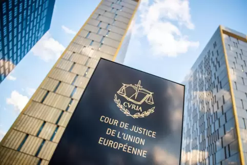 Der Europäische Gerichtshof hat seinen Sitz in Luxemburg. 