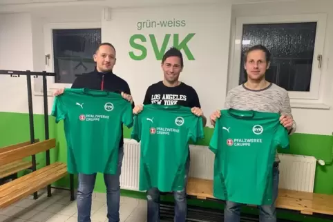 Auf sie setzt der SV Kottweiler-Schwanden in der kommenden Spielzeit: (von links) Thorsten Geib, Timo Groß und Johannes Straßer.