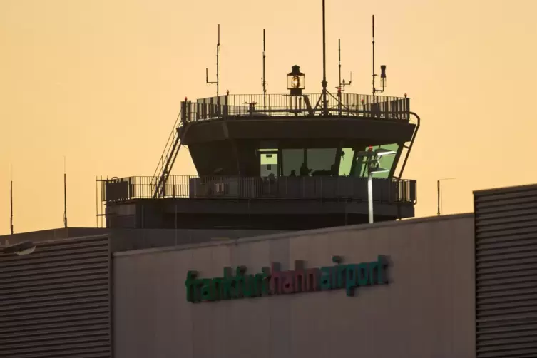 Der Flughafen Hahn im Norden von Rheinland-Pfalz war das Zwischenziel mehrerer Ukraine-Fl&uuml;ge im Auftrag des US-Milit&auml;rs.