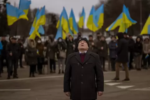 Inmitten der Krise mit Russland riefen die Ukrainer am Mittwoch einen Tag der Einheit aus.