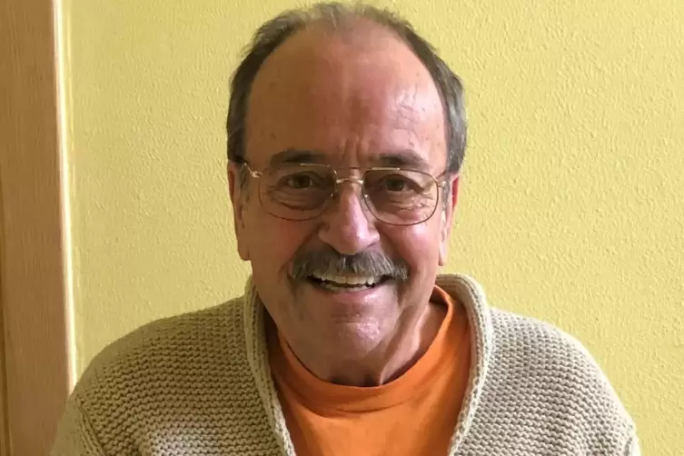 Wahl-Speyerer seit Jahrzehnten: Peter Welke, Autor, Buch- und Literaturfreund. 